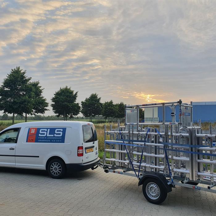 Mobile scaffold lift trailer type L/XL