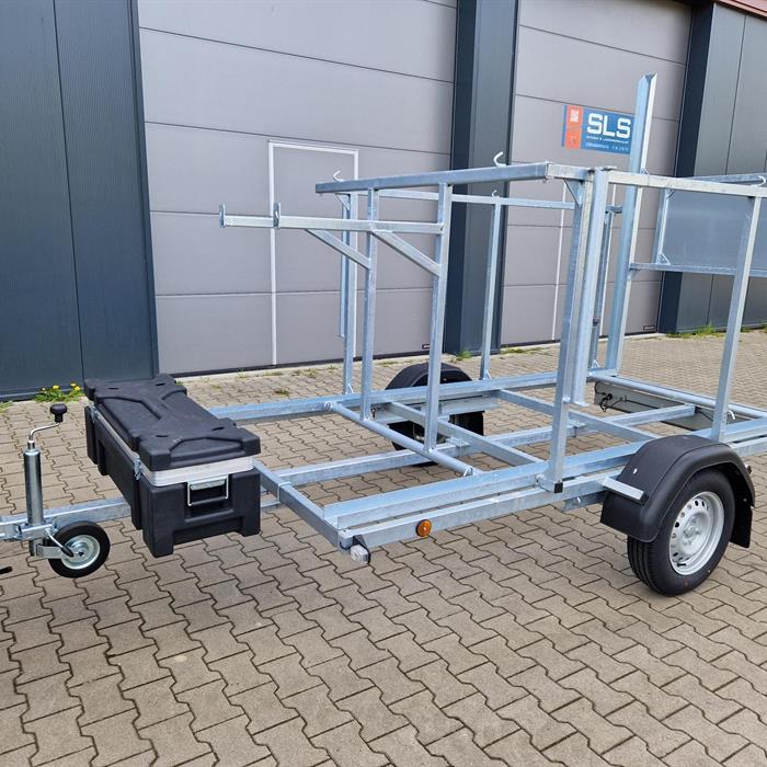 Mobile scaffold lift L