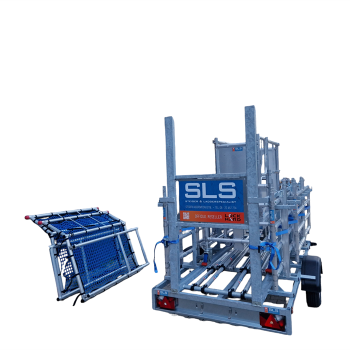 Mobile scaffold lift roof edge protection